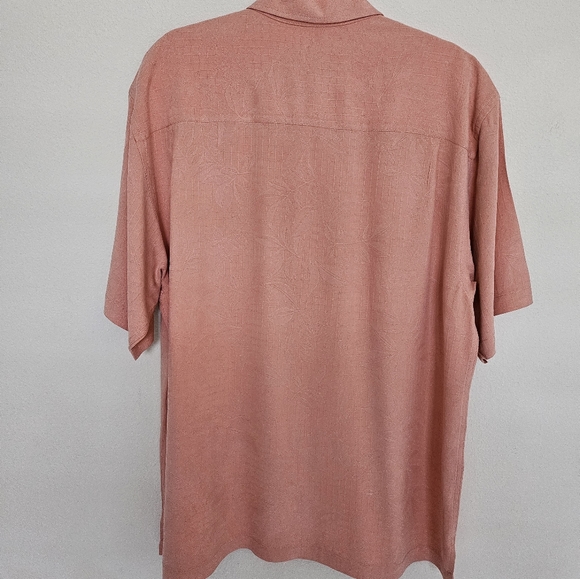 Tommy Bahama Hawaiian Shirt - Picture 3 of 11